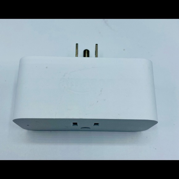 Amazon Smart AC Plug NWOT
Model # HD34BX - Picture 2 of 5